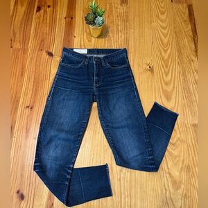 Imogene + Willie Lucy Jeans Women size 25R RN129065 DENIM / Made In USA